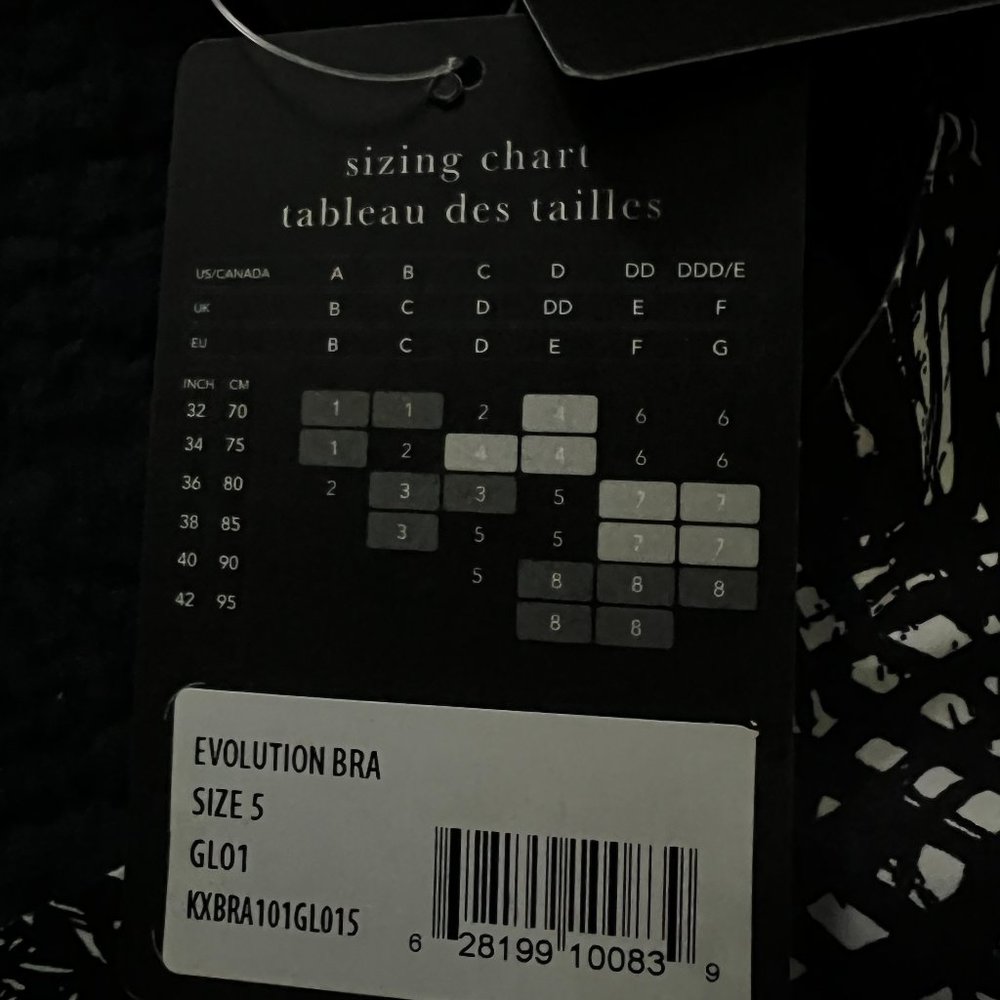 Knix Evolution Bra - Picture 2 of 3